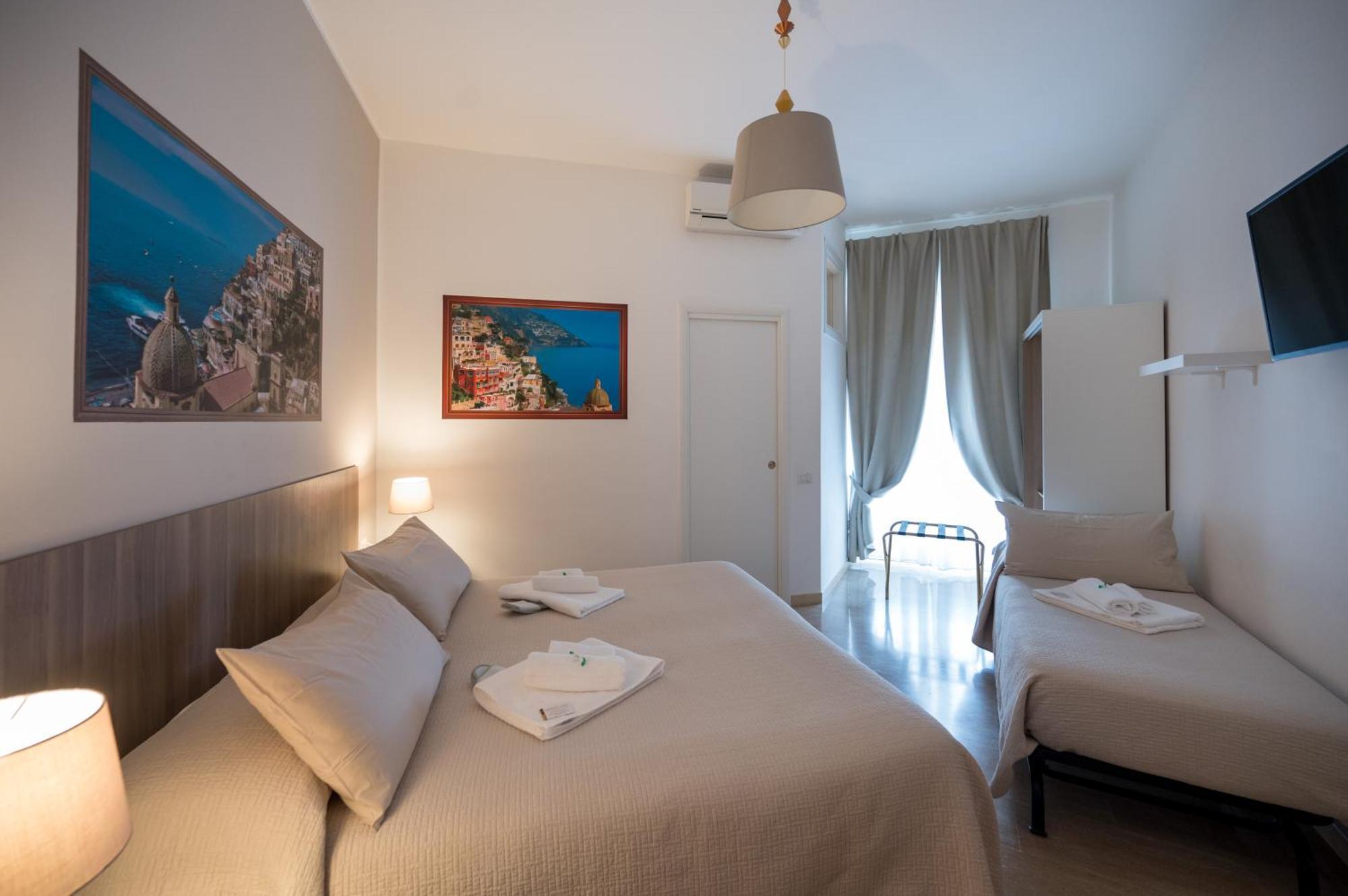 Panoramic Rooms Салерно Екстер'єр фото